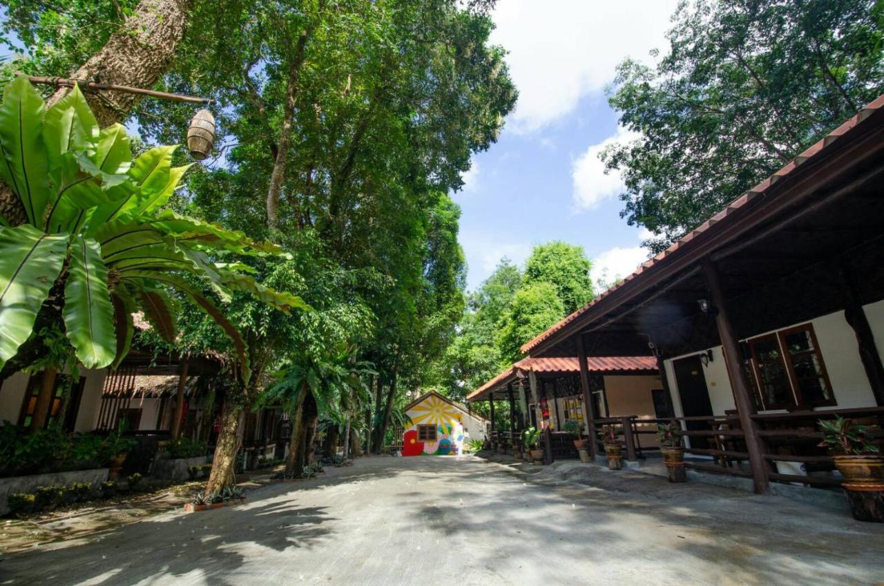 Aonang Guest Home Ao Nang Екстериор снимка