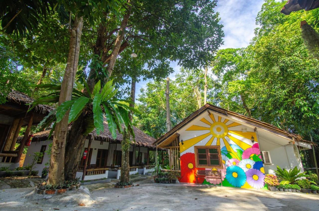 Aonang Guest Home Ao Nang Екстериор снимка